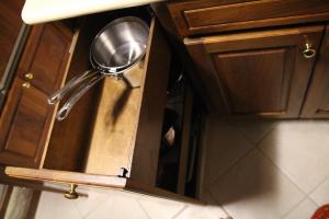 Pots and Pans Drawer